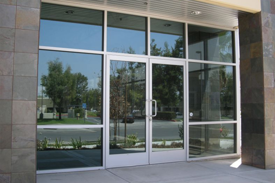 Vineyard-commercial-door-repair