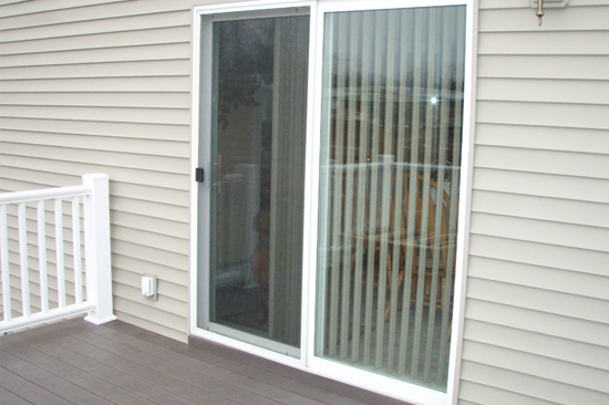 Vineyard-screen-door-repair