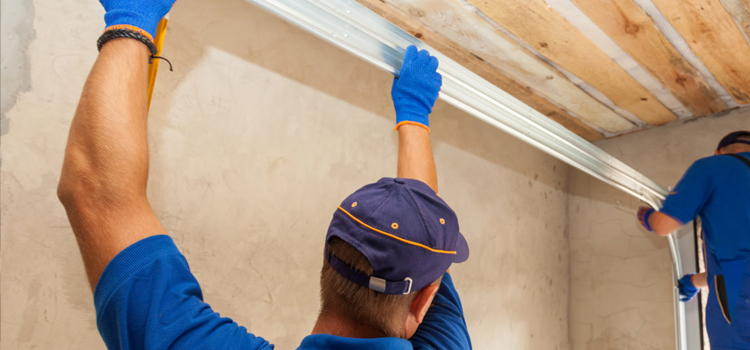 commercial overhead garage door repair in Vineyard